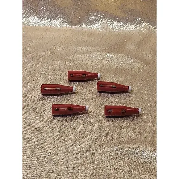 5 Vintage 2000 Heinz Ketchup Advertising Bottle Brooch Pin Red Safety Pin READ - Picture 2 of 8